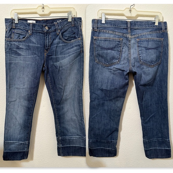 GAP Cropped Denim Jeans Medium Wash Capri Length EUC - Picture 1 of 4